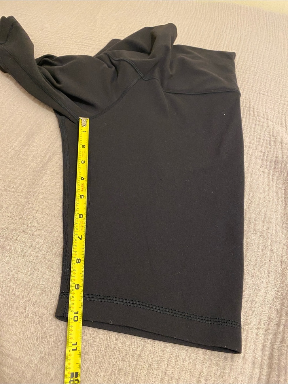 lululemon athletica Black High-Rise Bike Shorts. Size 8 - Picture 6 of 7